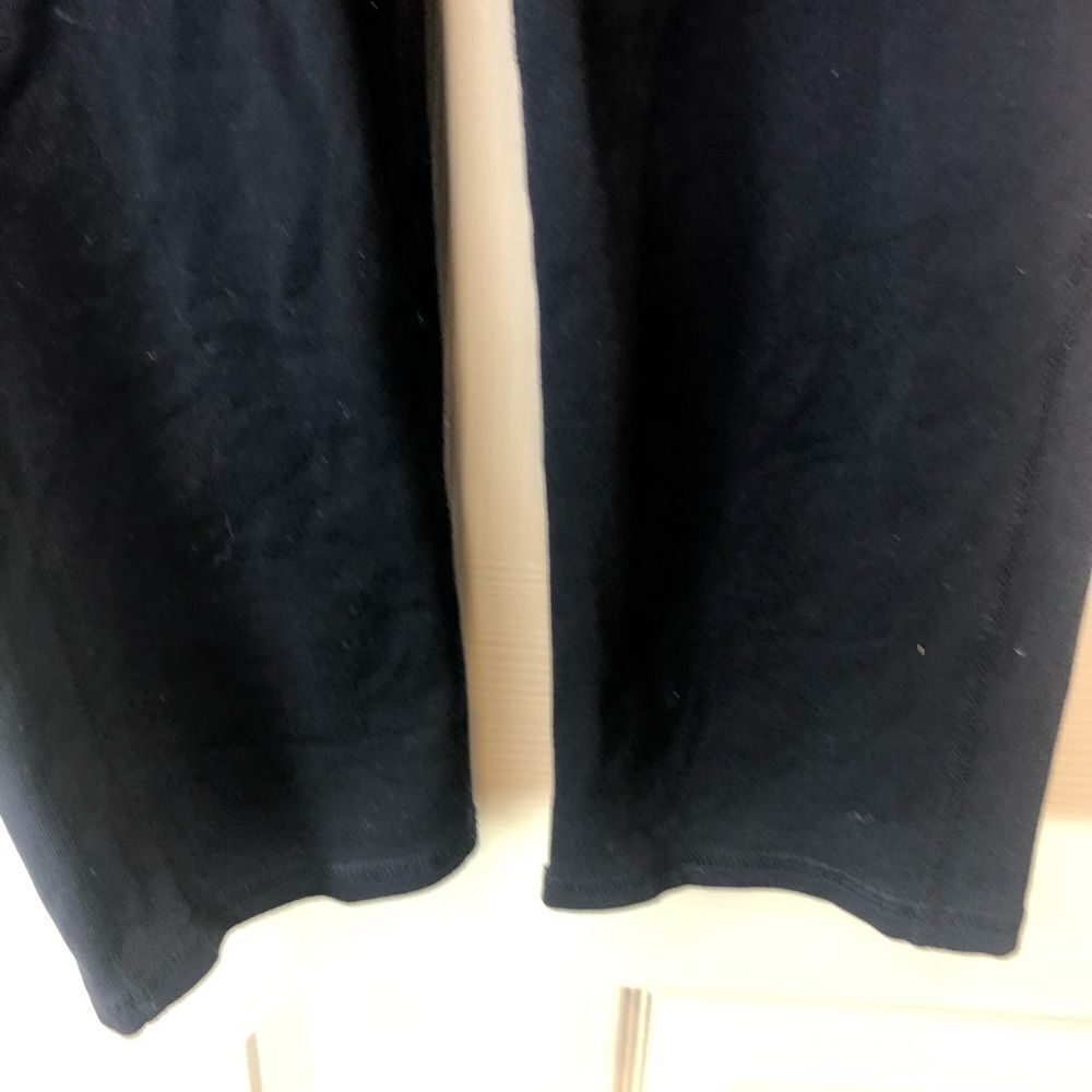 Athleta navy blue Capri length workout leggings size medium - Picture 5 of 7